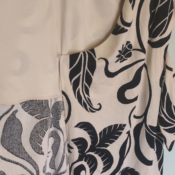 New!! H&M Black and Cream Floral Midi Dress - Picture 7 of 8